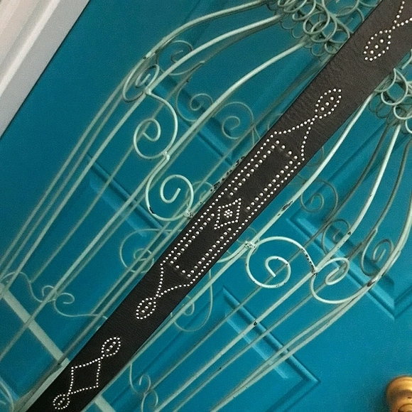 Genuine Leather Belt Buckle Metal Studded Rivets Micro Crystals Black - Picture 11 of 16